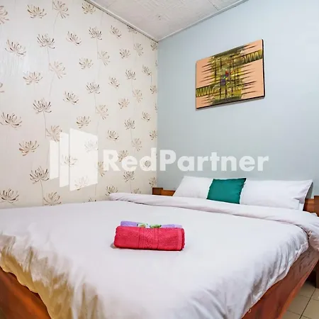 Nafisa Homestay Syariah Near Jatim Park 3 Batu-2